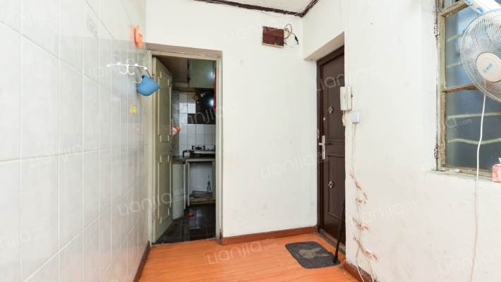 海滨七村二手房实景图