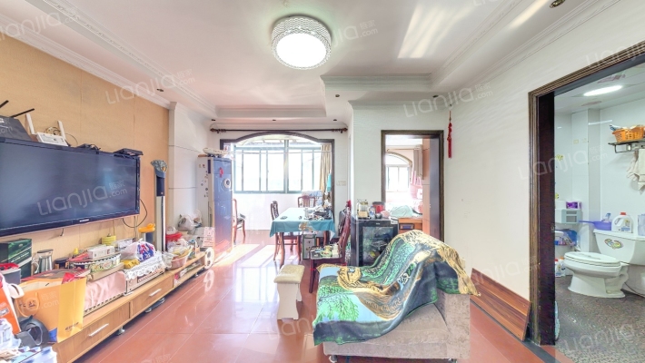 晨光公寓二手房实景图