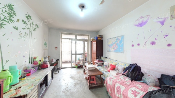 蓝天花园二手房实景图