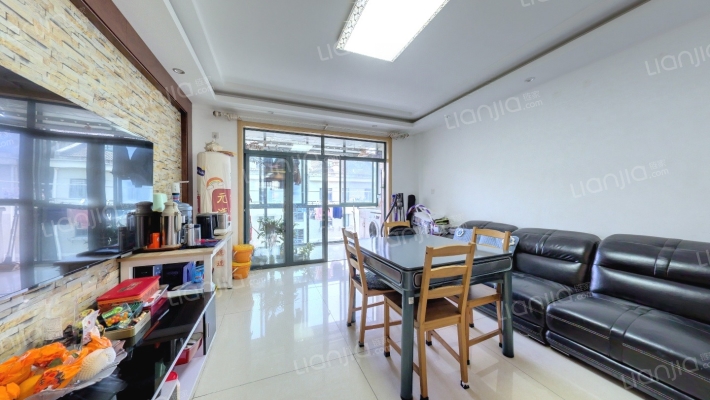 明怡花苑二手房实景图
