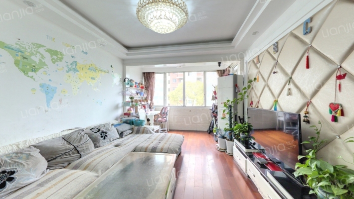 云帆花苑二手房实景图