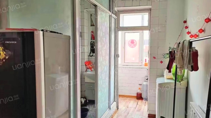 前程和谐二手房实景图