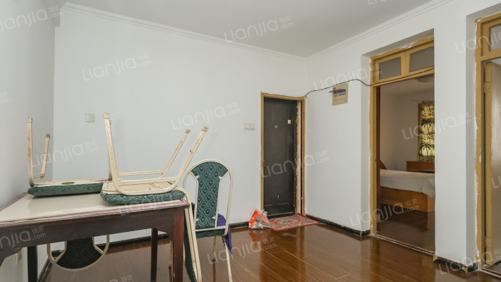 邮电宿舍小区二手房实景图