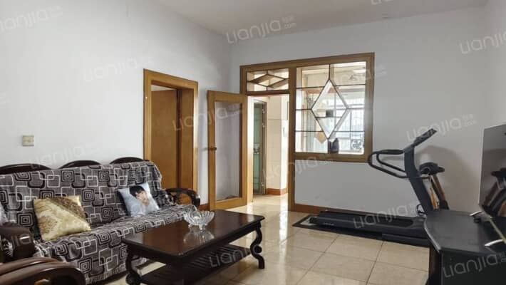 偏石板二手房实景图