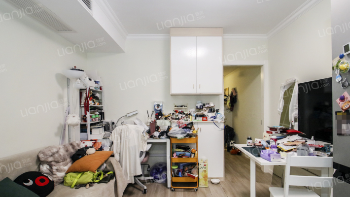 镇宁路405弄二手房实景图