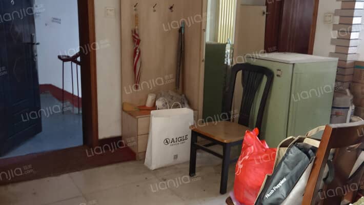 棉麻公司宿舍二手房实景图