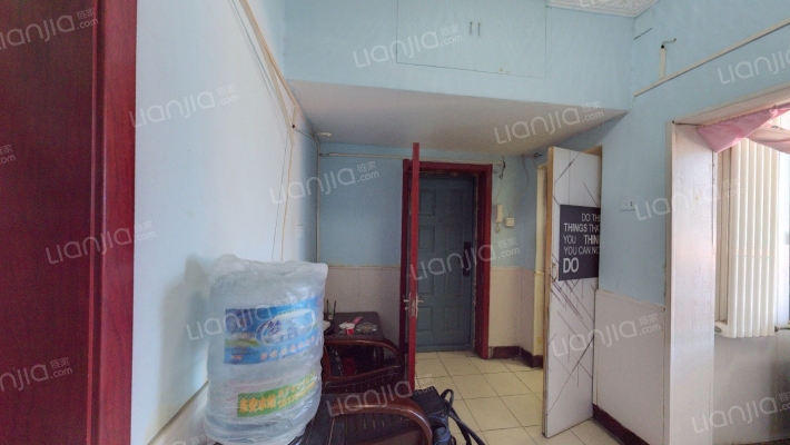 司法局宿舍二手房实景图