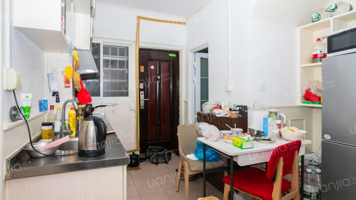 泰山一村二手房实景图