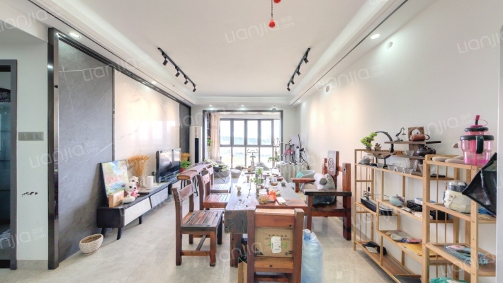 海伦堡湖心里二手房实景图