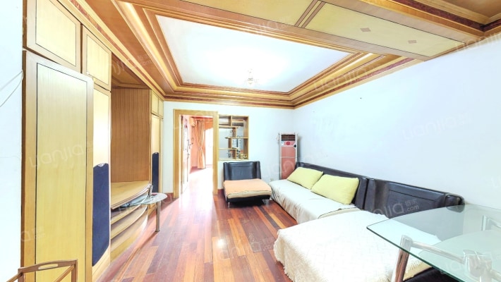 苜蓿园山庄二手房实景图