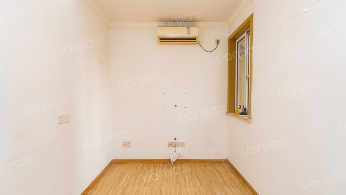 金杨新村九街坊二手房实景图