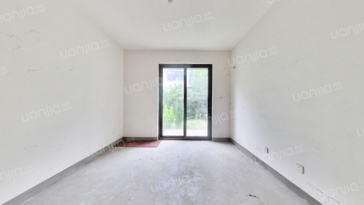 泷湾苑二手房实景图