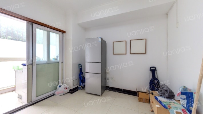 丽园B区二手房实景图