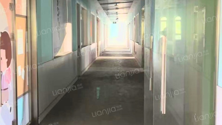 易和岭秀滨城二手房实景图