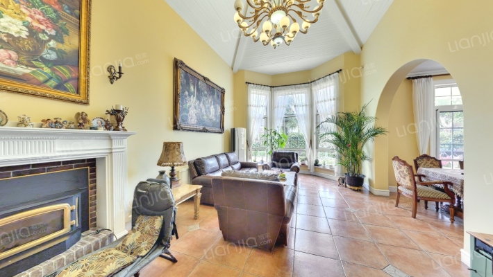 新上海花园洋房二手房实景图