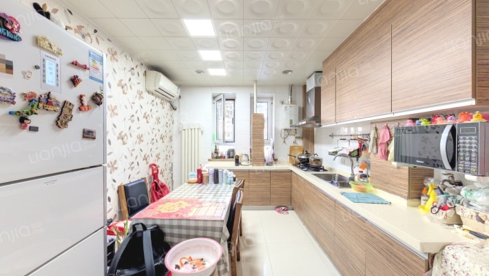 朝内大街203号院二手房实景图