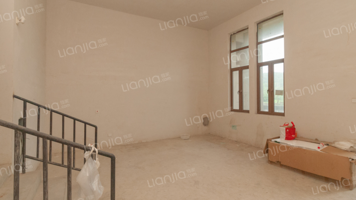 东紫园二手房实景图