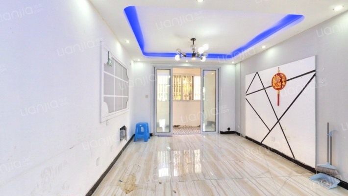 佘北家园士清苑二手房实景图