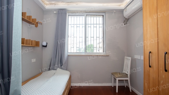 东建新村二手房实景图