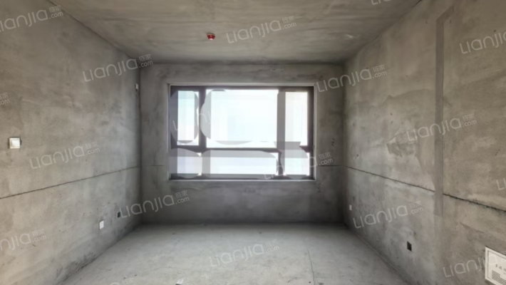 龙城富苑二手房实景图