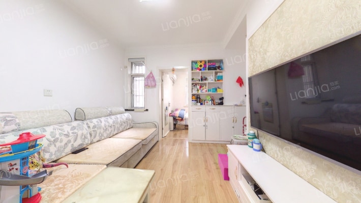 真园二手房实景图