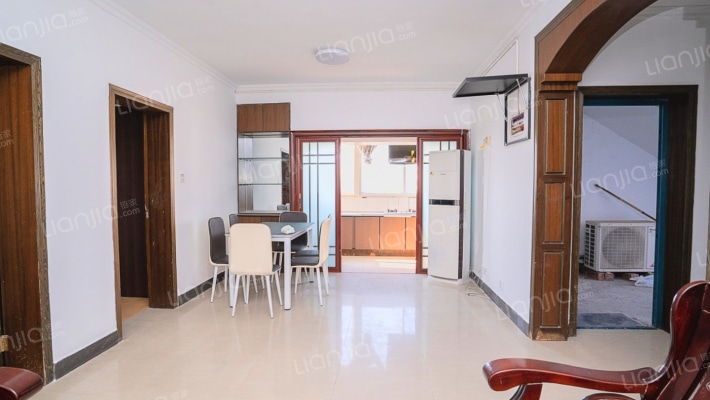 南城公寓二手房实景图