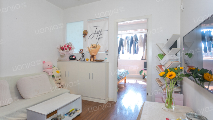 康健路100弄二手房实景图