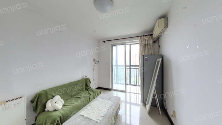 南海家园三里二手房实景图