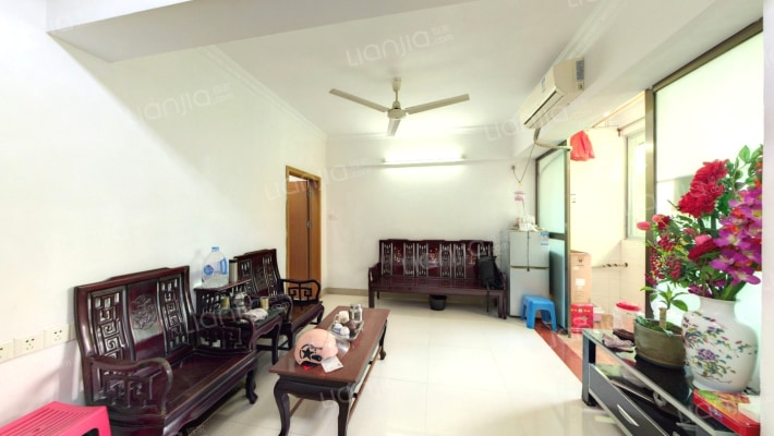 白云雅苑二手房实景图