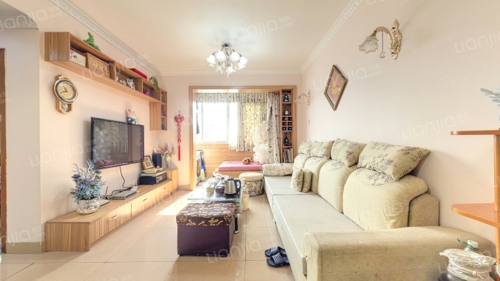 弘雅花园雅兰亭四期二手房实景图