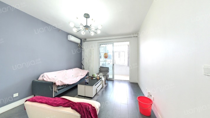 省高法宿舍二手房实景图