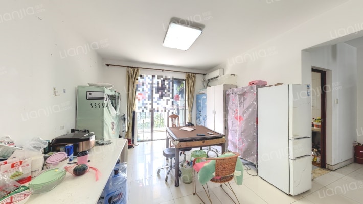 雅福居二手房实景图