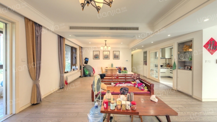 九龙仓碧玺二手房实景图