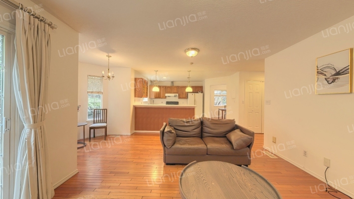 青湖丽苑二手房实景图