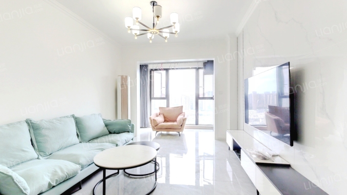 尊邸二手房实景图