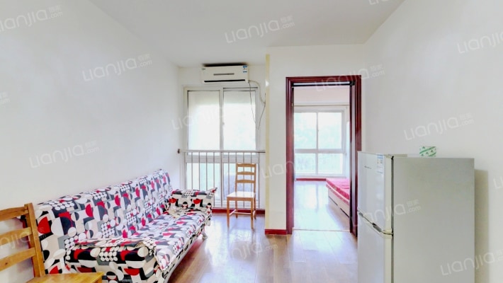 柏泉庄园雁鸣园B区二手房实景图