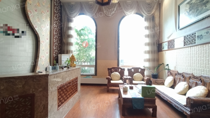 中央花园城市别墅二手房实景图