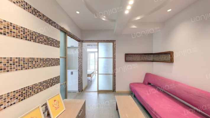 国宾豪庭一期快乐空间二手房实景图