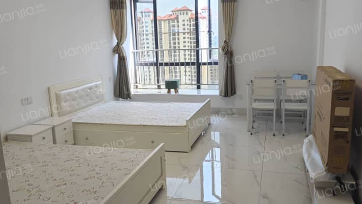 高铁一号二手房实景图