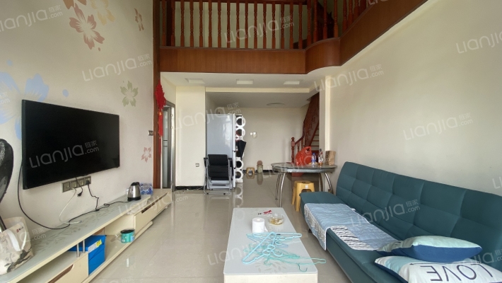 山水花城二手房实景图