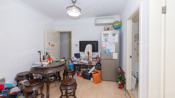 广电大楼二手房实景图