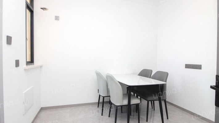 朱方路102号二手房实景图