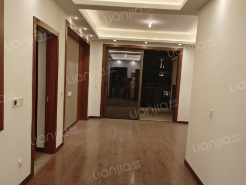 整租·中国青城国际颐养中心 2室1厅 东南/南