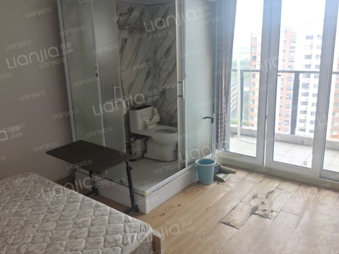 合租·金锦苑 6居室 南卧