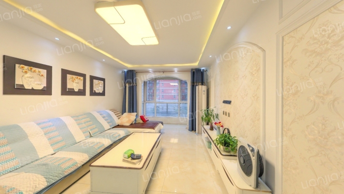 沁园二手房实景图