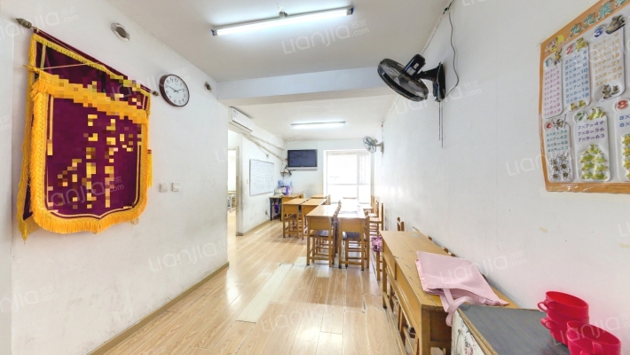 保利溪湖林语一期二手房实景图