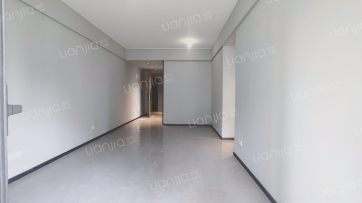 佳兆业时代芳华三期二手房实景图