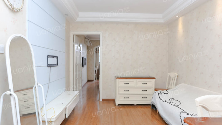 许昌路1265弄二手房实景图