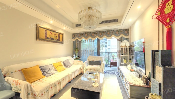 江山云出云晴二手房实景图