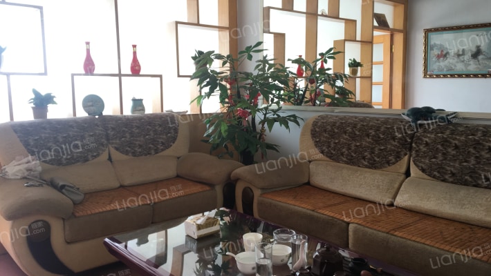 海天小区二手房实景图